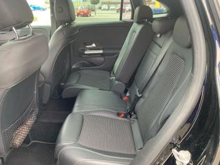 MERCEDES-BENZ GLA 200 usata, con Fari LED