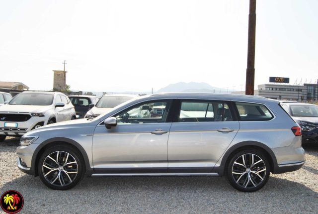 VOLKSWAGEN Passat usata, con Trazione integrale