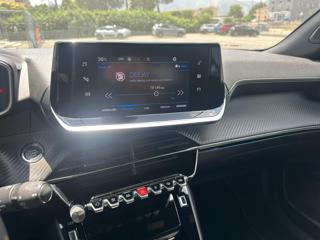 PEUGEOT 2008 usata, con Sedile posteriore sdoppiato