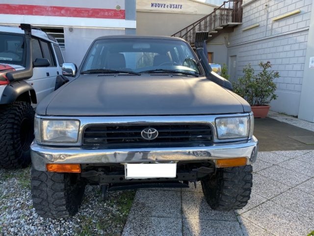 TOYOTA 4-Runner usata 5