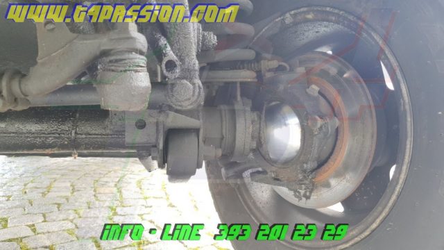 LAND ROVER Defender usata 22