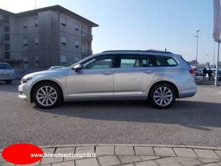 VOLKSWAGEN Passat Variant usata, con Boardcomputer