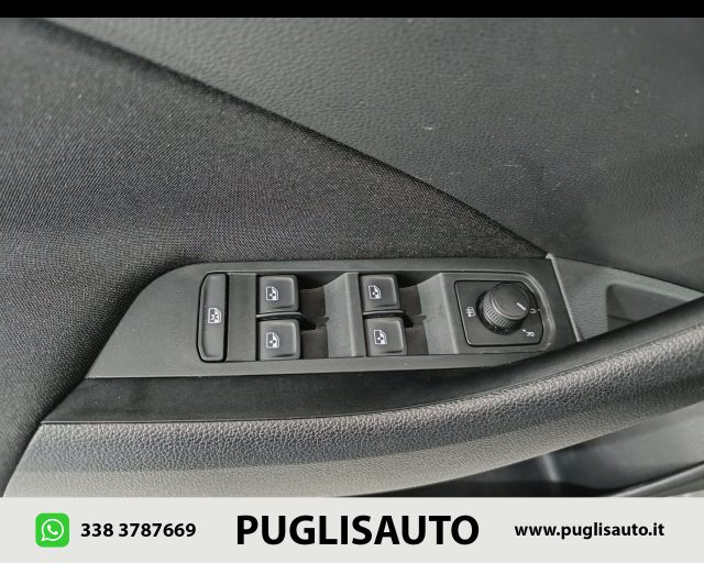 SKODA Kamiq usata, con Bracciolo