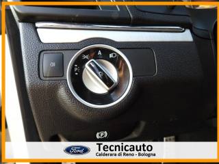 MERCEDES-BENZ E 250 usata 17