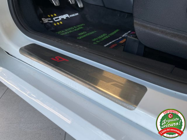 FORD EcoSport usata, con Climatizzatore