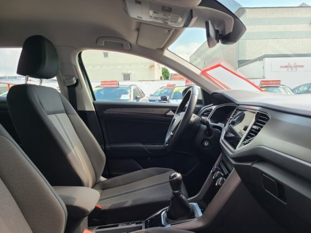 VOLKSWAGEN T-Roc usata, con Sedile posteriore sdoppiato