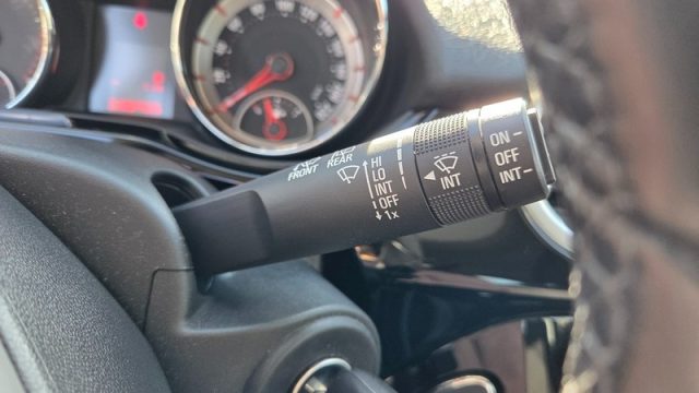 OPEL Adam usata, con Isofix