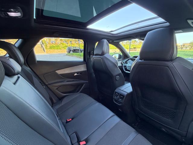 PEUGEOT 3008 usata, con Bracciolo