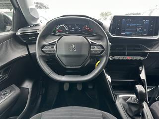 PEUGEOT 208 usata, con Sedile posteriore sdoppiato