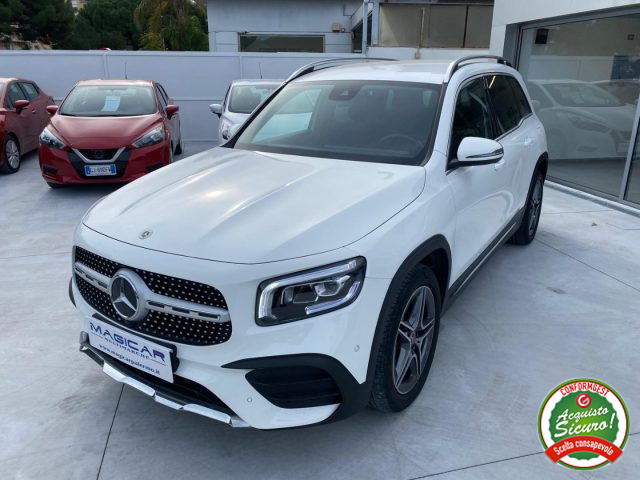 MERCEDES-BENZ GLB 200 usata, con Alzacristalli elettrici