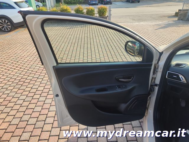 LANCIA Ypsilon usata 28