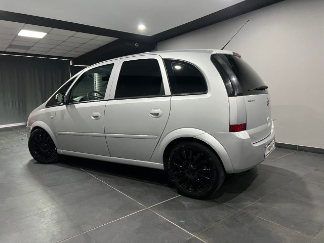 OPEL Meriva usata, con Airbag laterali