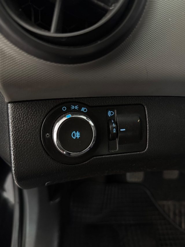 CHEVROLET Aveo usata 19