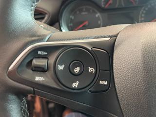 OPEL Crossland X usata, con Park Distance Control