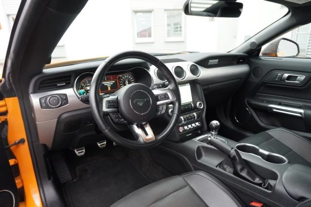 FORD Mustang usata, con Cronologia tagliandi
