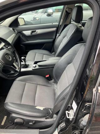 MERCEDES-BENZ C 220 usata, con Climatizzatore