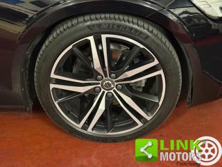 VOLVO V60 usata, con Portellone posteriore elettrico