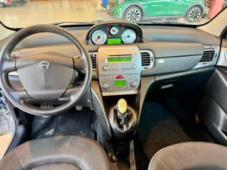 LANCIA Ypsilon usata, con Servosterzo