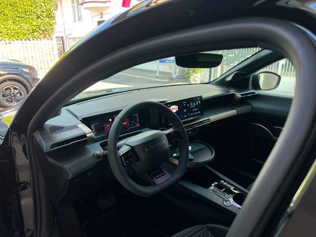 LANCIA Ypsilon usata, con USB