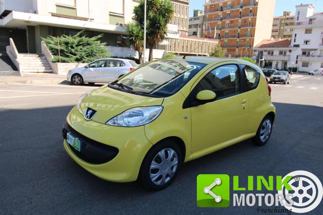 PEUGEOT 107 usata, con Airbag