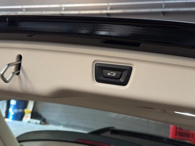 BMW 320 usata, con Portellone posteriore elettrico