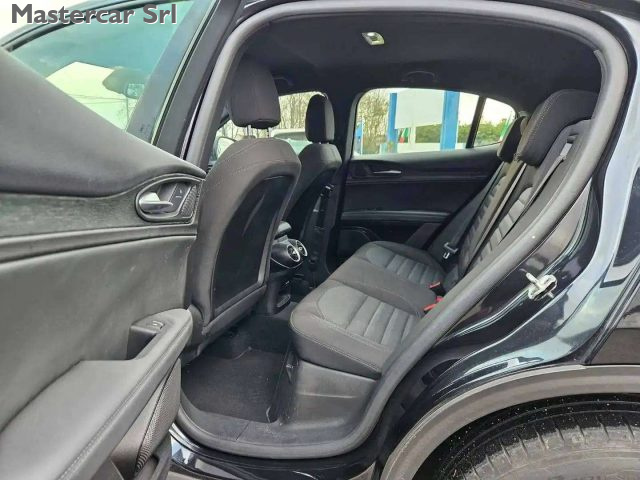 ALFA ROMEO Stelvio usata, con Park Distance Control