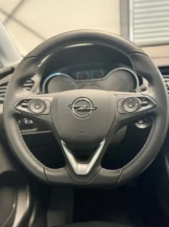 OPEL Grandland X usata, con Autoradio