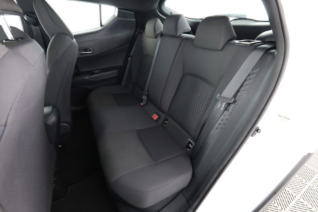 TOYOTA C-HR usata 3