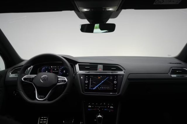 VOLKSWAGEN Tiguan usata, con ESP
