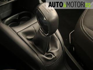 PEUGEOT 208 usata, con Sedile posteriore sdoppiato