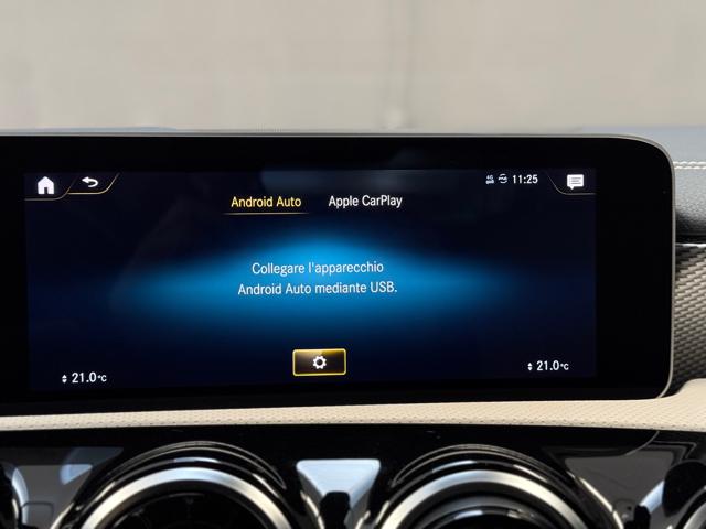 MERCEDES-BENZ CLA 180 usata, con Interni in pelle