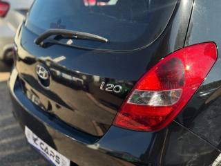 HYUNDAI i20 usata, con Autoradio