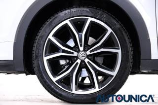 VOLKSWAGEN T-Cross usata, con ESP