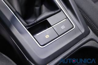 VOLKSWAGEN Golf usata, con Sensori di parcheggio anteriori