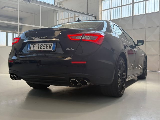 MASERATI Ghibli usata, con Cerchi in lega