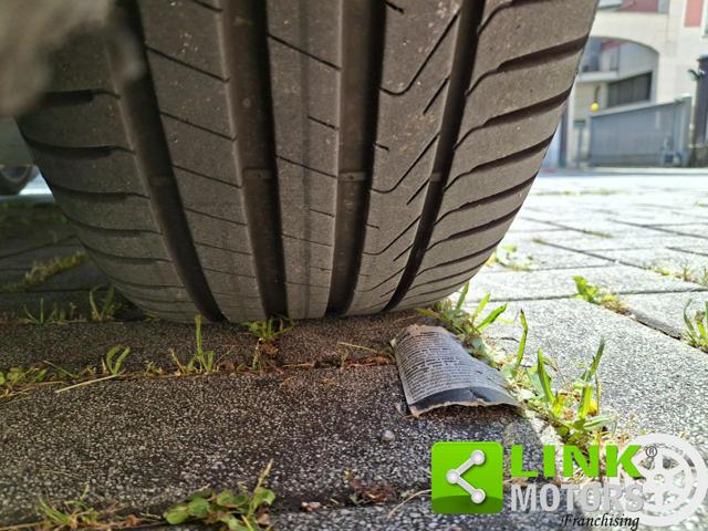 MERCEDES-BENZ A 200 usata, con Controllo automatico clima