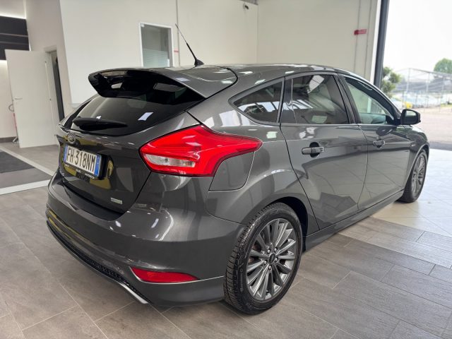FORD Focus usata, con Autoradio