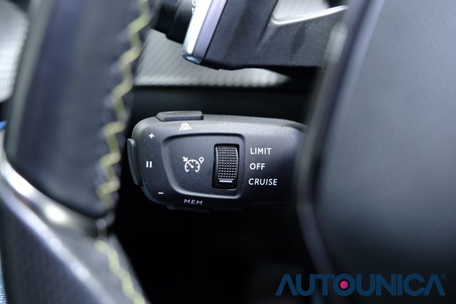 PEUGEOT 208 usata, con Controllo elettronico della corsia