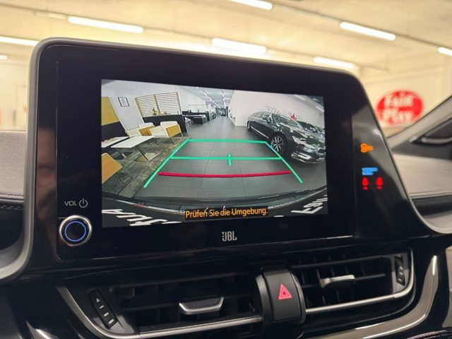 TOYOTA C-HR usata, con Controllo automatico clima