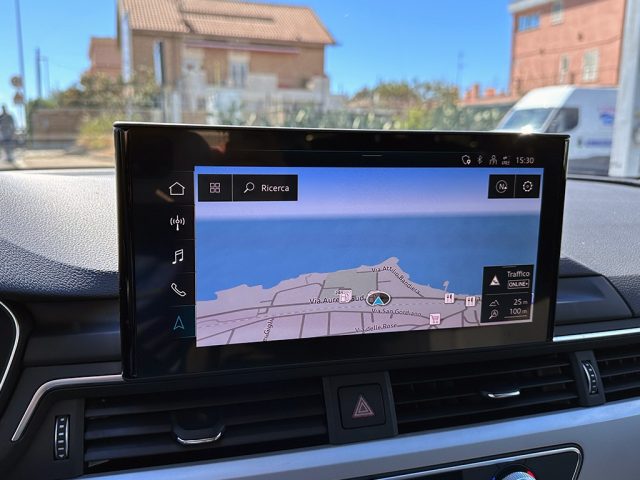 AUDI A4 usata, con Touch screen