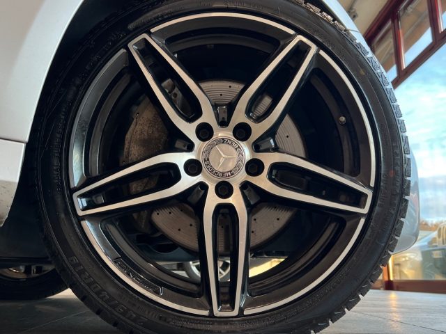 MERCEDES-BENZ E 220 usata, con Cruise Control