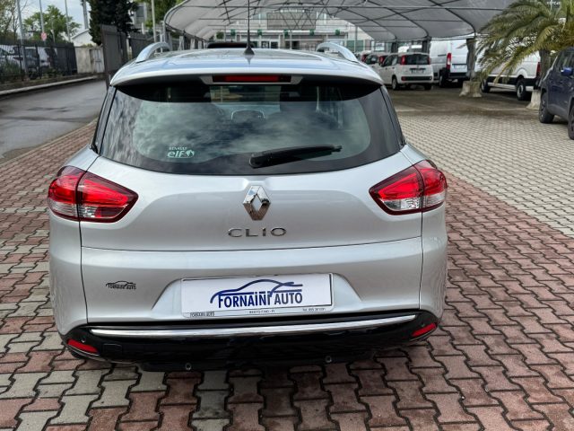 RENAULT Clio usata, con Autoradio