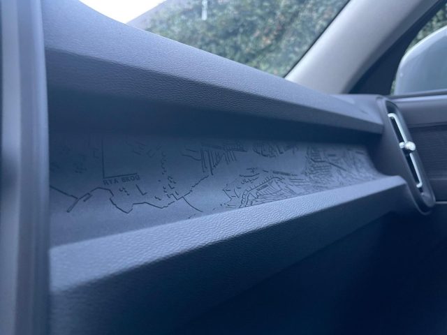 VOLVO XC40 usata, con Sensori di parcheggio posteriori