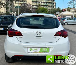 OPEL Astra usata, con Controllo trazione