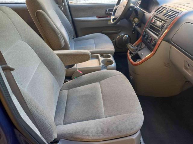 KIA Carnival usata, con Sedile posteriore sdoppiato
