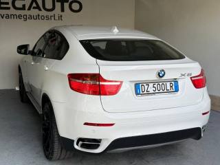 BMW X6 usata, con Sensori di parcheggio posteriori