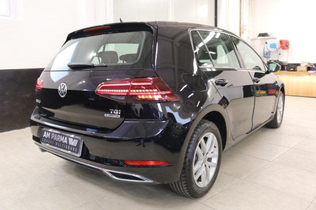 VOLKSWAGEN Golf usata, con Autoradio
