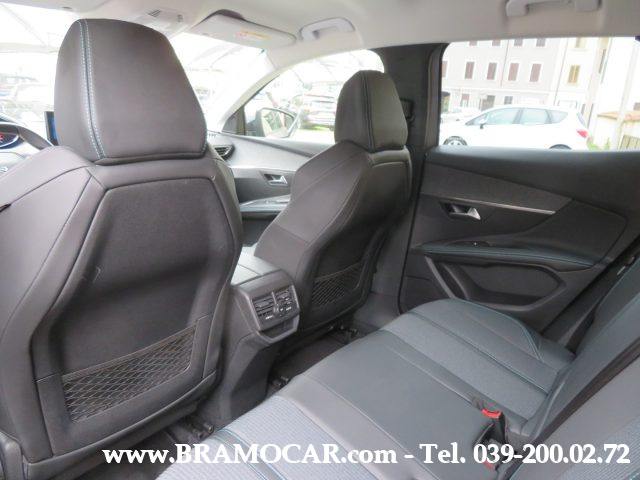 PEUGEOT 3008 usata, con Luci diurne LED