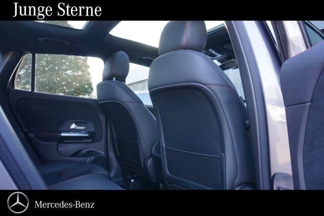 MERCEDES-BENZ GLA 220 usata, con Chiusura centralizzata