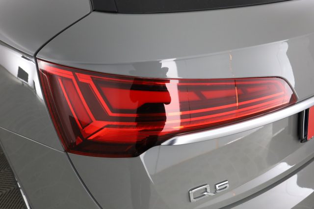 AUDI Q5 usata 9
